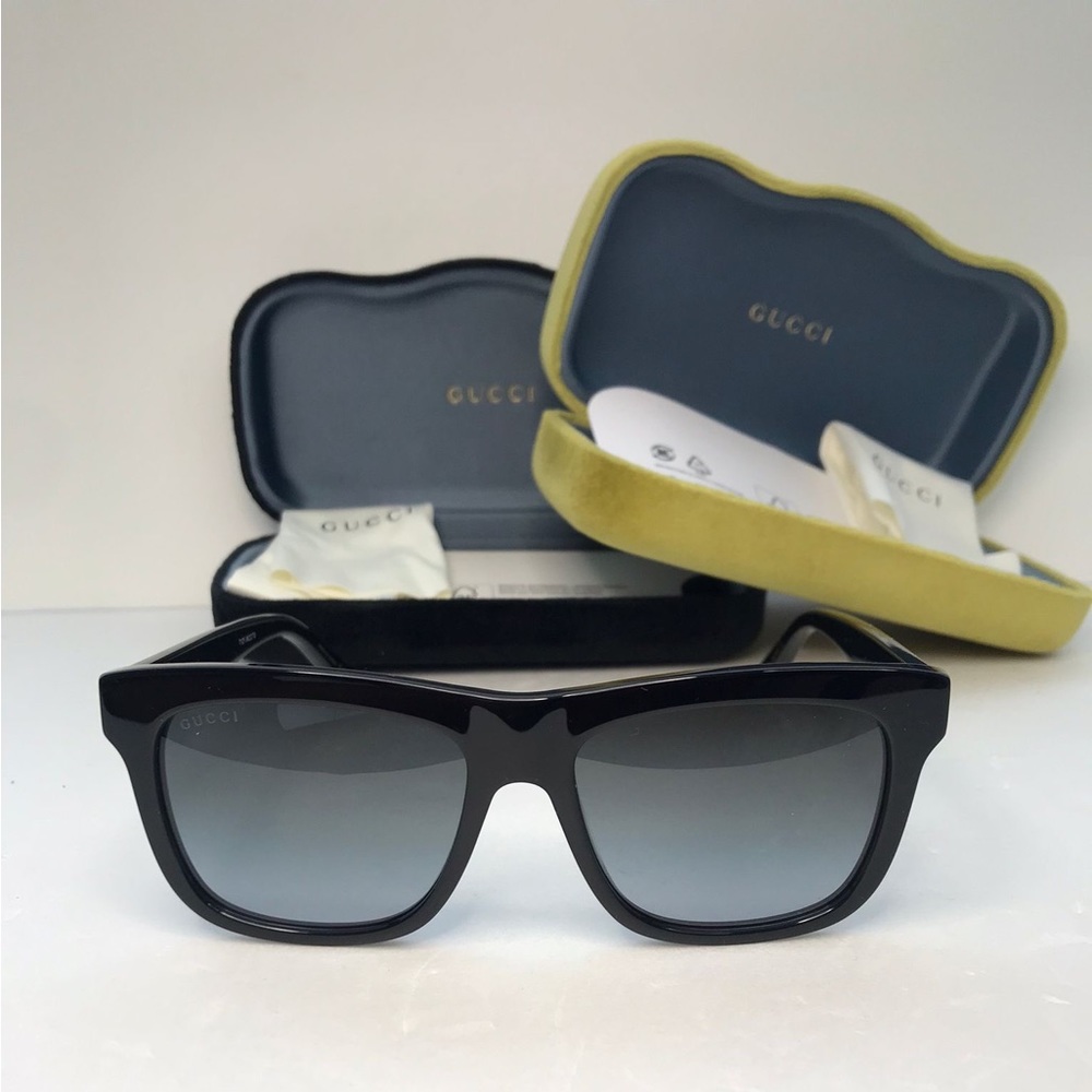 New Authentic Gucci Grey Rectangular Sunglasses GG0158SN 001 - Picture 3 of 12